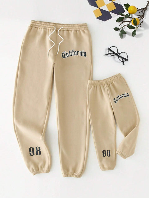 Manfinity Men Letter Graphic Drawstring Waist Sweatpants