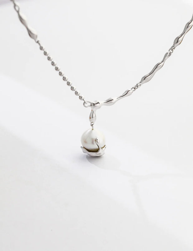 Baroque Pearl Pendant Necklace