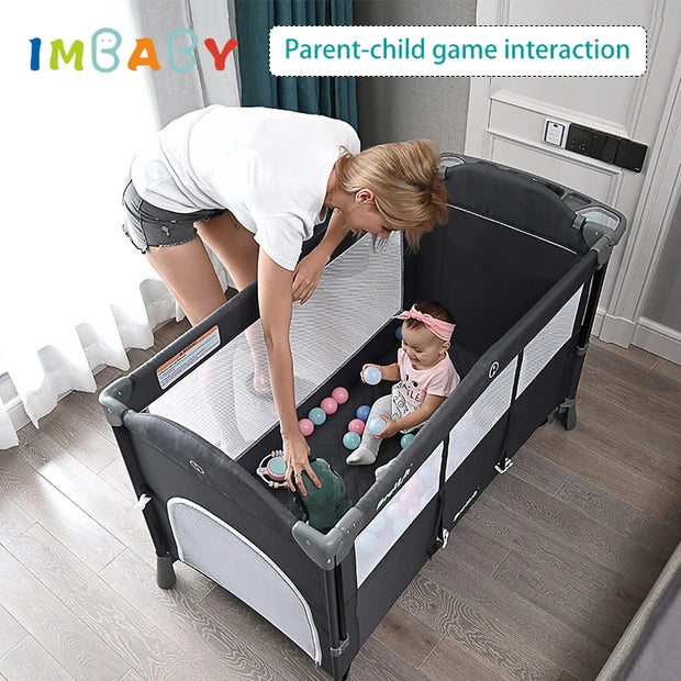 Newborn Baby Bed Multifunctional Baby Cribs Foldable Baby Cot with Diaper Table Crib Cradle Double Decker Cribs for Baby