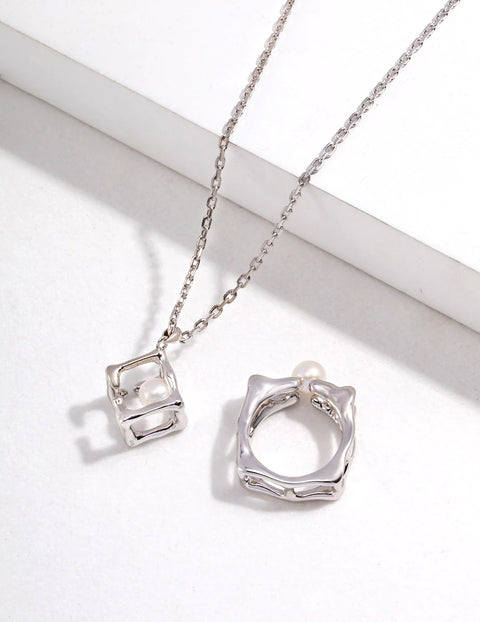 Hollow Geometric Cube Pendant Necklace